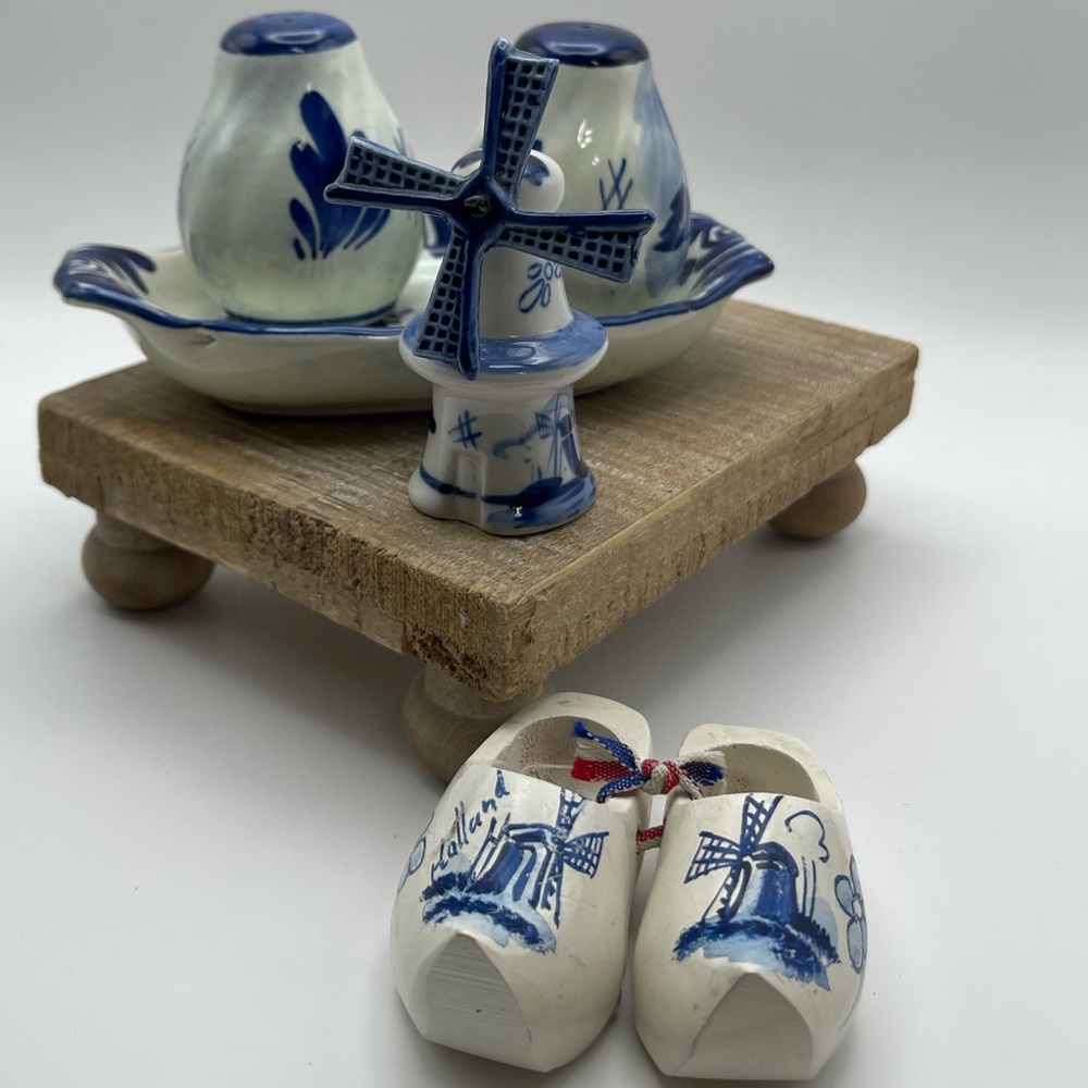 Danish Blue and‎ White Keepsakes Lot of 5 pieces